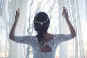 Why the winter may be the best time of year to get married